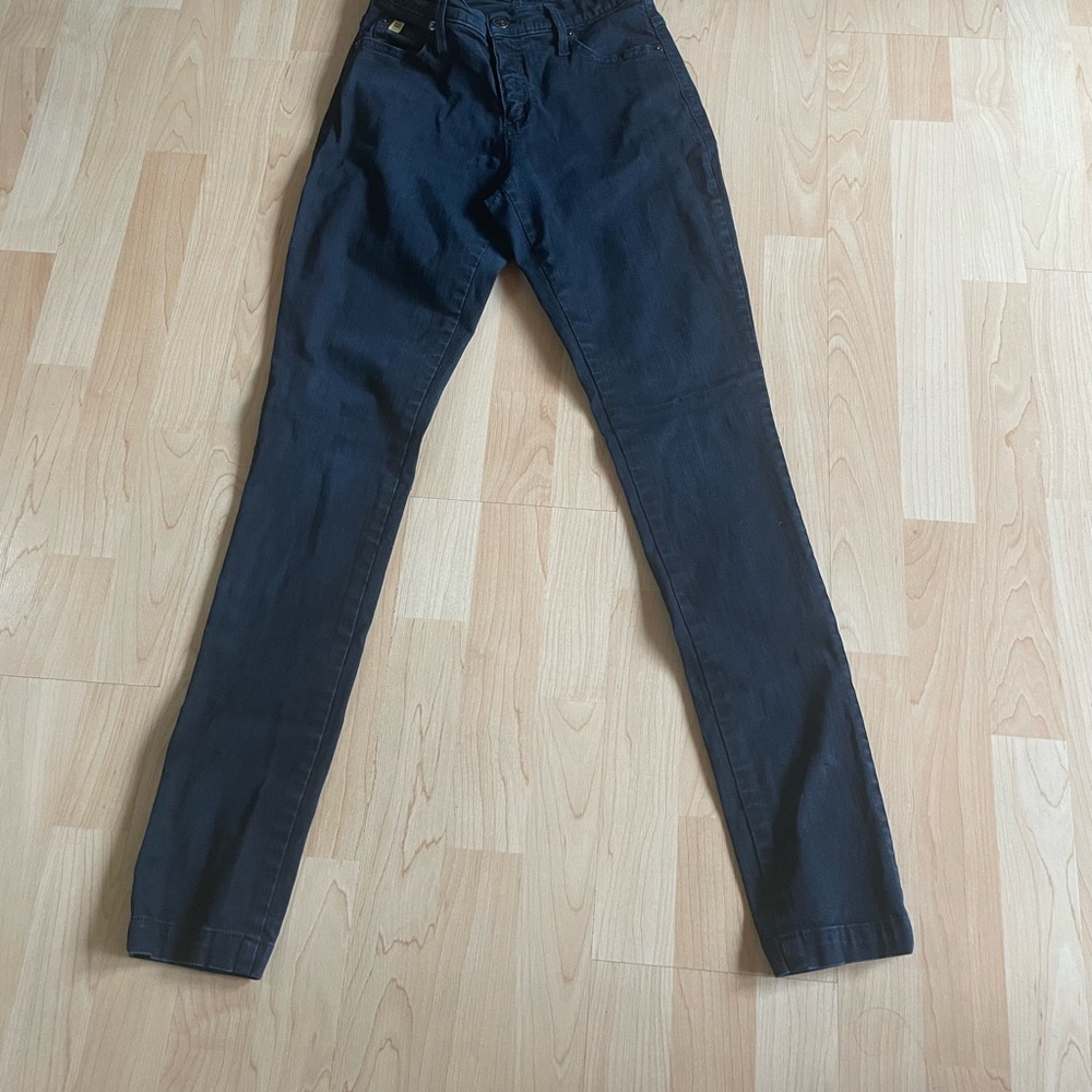 Second Yoga Jeans Black Mid-rise Size 25